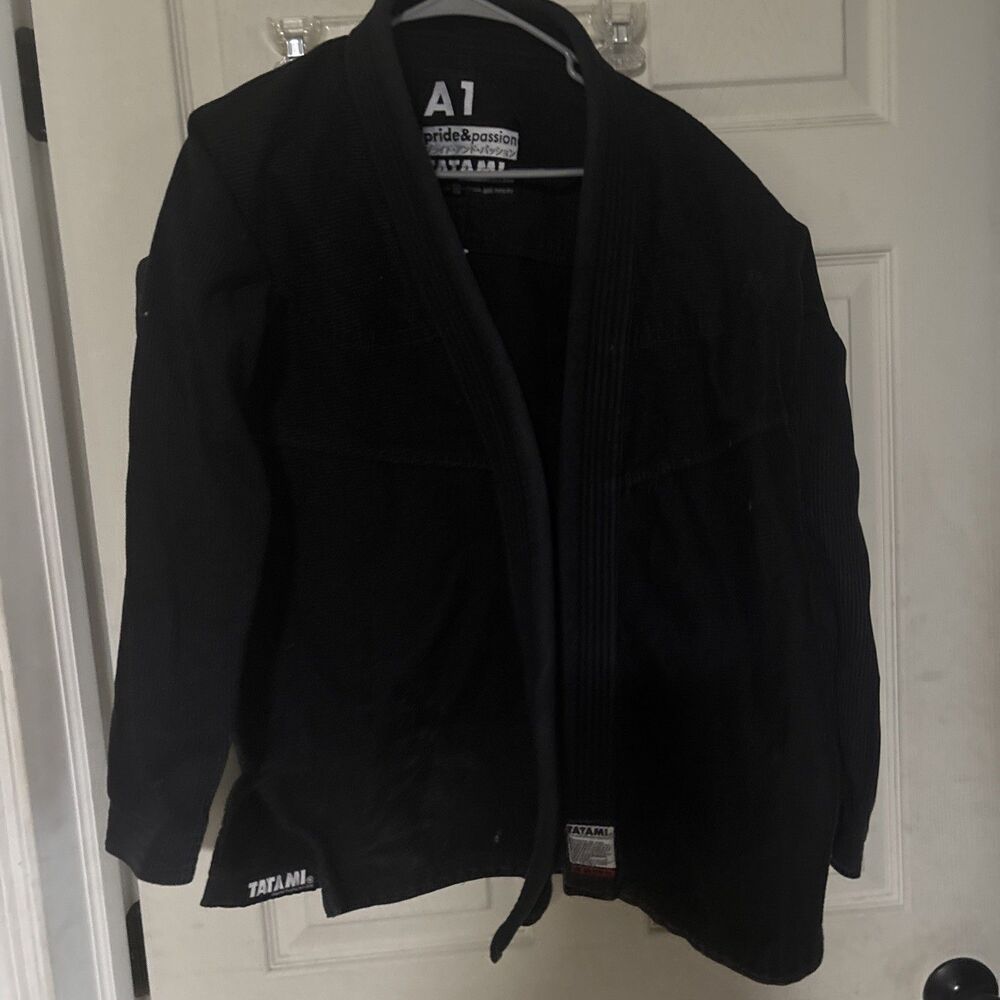 Tatami Jiu Jitsu Gi Adult A1 Black Kimono Top Pride & Passion